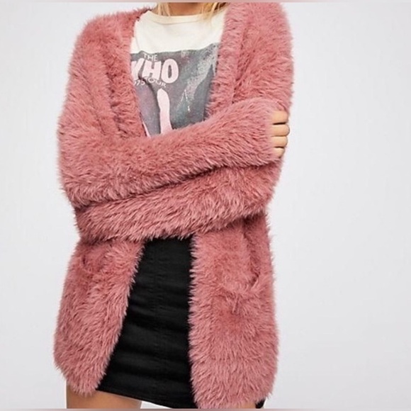 Free People Fuzzy Cardigan in dusty mauve pink XS sweater eyelash furry A00153 - Picture 7 of 7